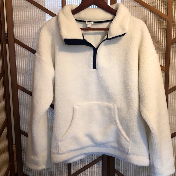 J. Crew Factory Sweaters - J Crew factory ivory Sherpa fleece pullover size M